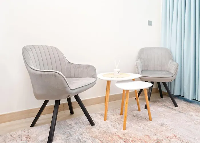 Easygo - Azizi Riviera 9 Bright Studio